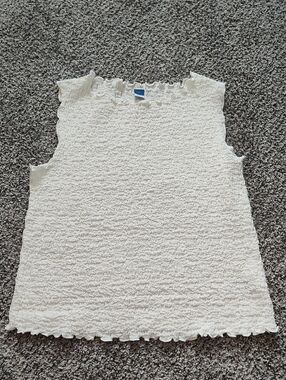 Old Navy Cream Textured Sleeveless Mock Neck Tank